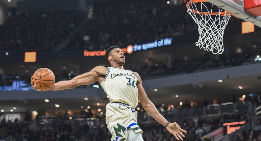 问鼎娱乐-字母哥在湖人比赛中出色防守，势不可挡引发热议！的简单介绍