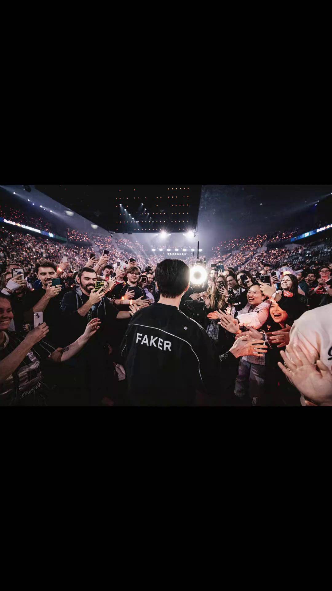 问鼎娱乐-包含Faker新星精彩发挥表现惊艳，IG未来可期！的词条